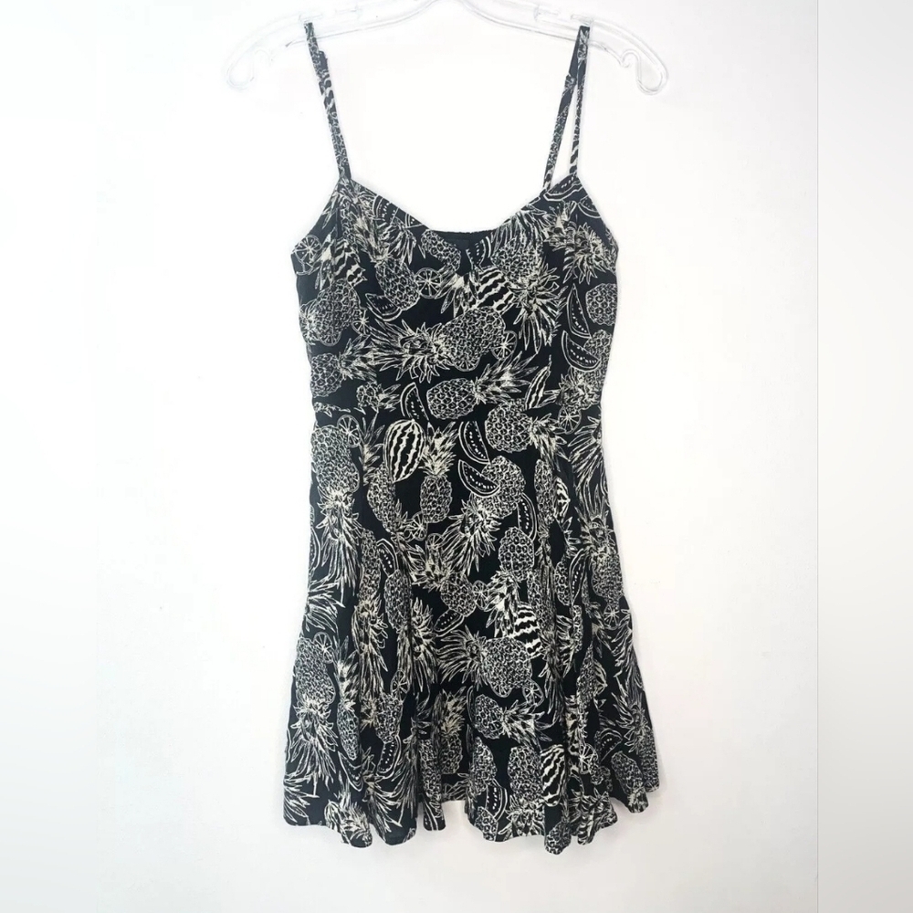 🪅ARITZIA Talula Lipinski Pinapple  woman mini strap sundress dress